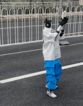 4dbb36b70705e62a80df389f9e586fc6~tplv-tt-origin-web_gif.gif